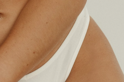 VENTRE GONFLÉ : COMMENT RETROUVER UN VENTRE PLAT NATURELLEMENT ?