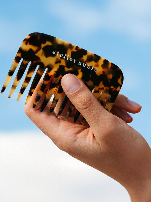 BEAUTY TOOL...PEIGNE